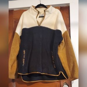 Time and Tru fleece pull over